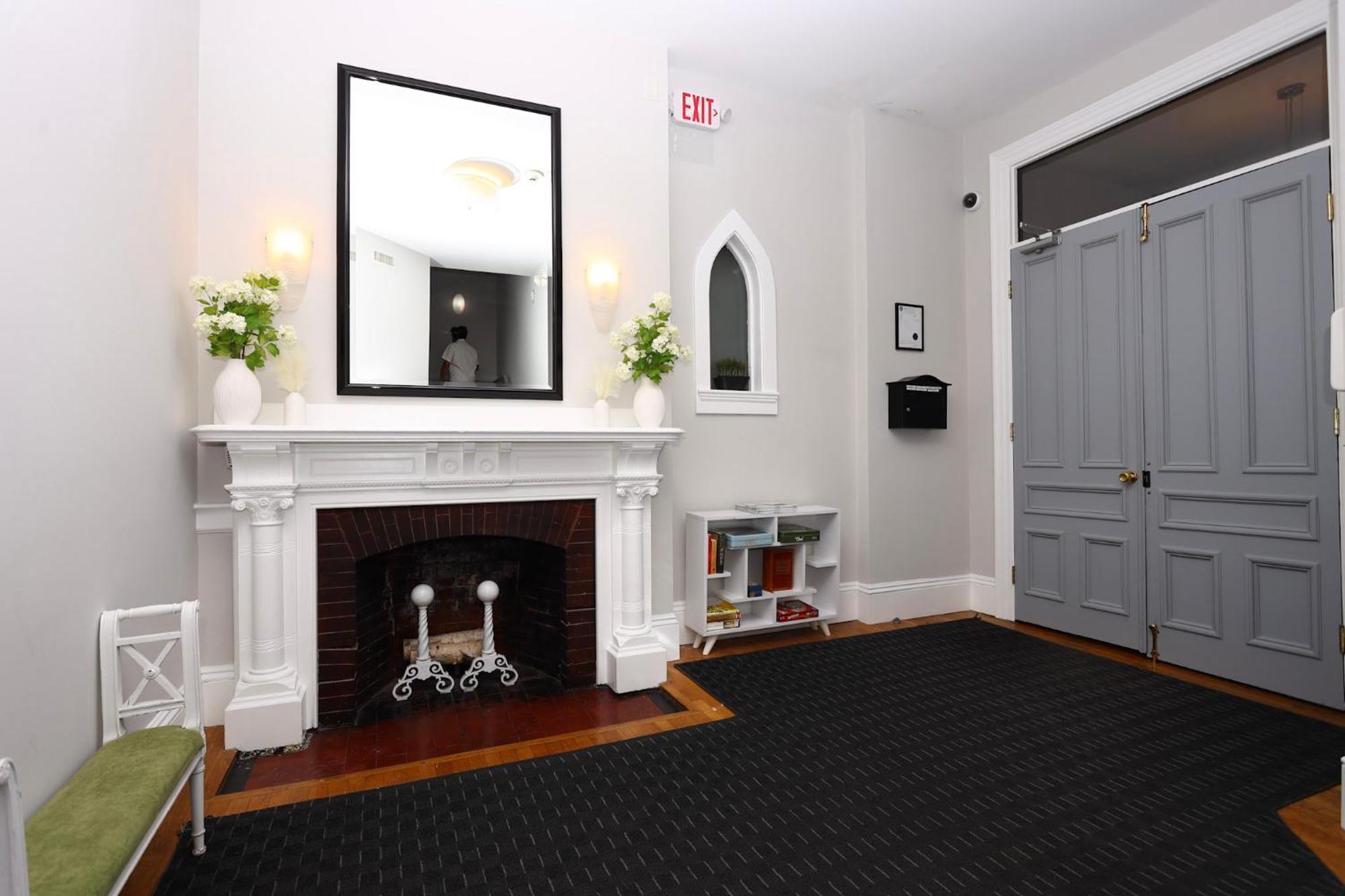 Cozy Newbury Street Studio, #5 Boston Exterior photo